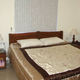 Villa at Dona Paula, Goa 4